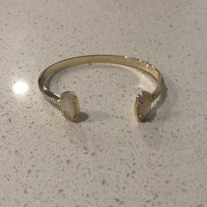 Kendra Scott bracelet